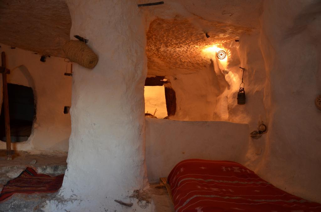 Bed and Breakfast Kenza à Shanīnī Extérieur photo